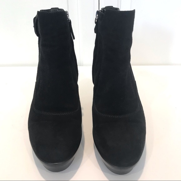 Tod’s Black Suede Platform Ankle Boots - Picture 3 of 11